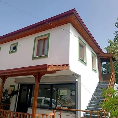 Alya 1 Arti 1 Apartment *
