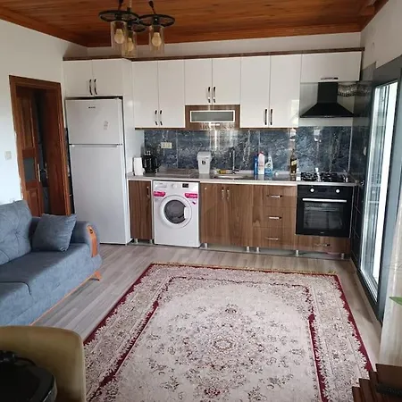 Apartment Alya 1 Arti 1